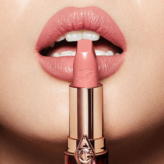 Charlotte Tilbury Hot Lips Lipstick 2