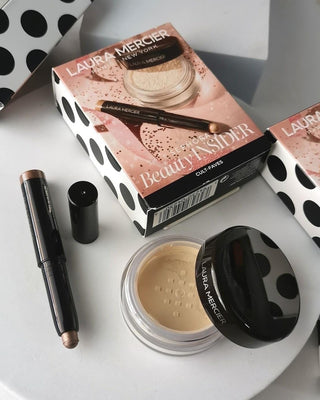 Laura Mercier Beauty Insider Set