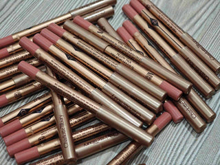 Charlotte Tilbury  Lip Cheat Long-Lasting Waterproof Lip Liner Mini (NO BOX)